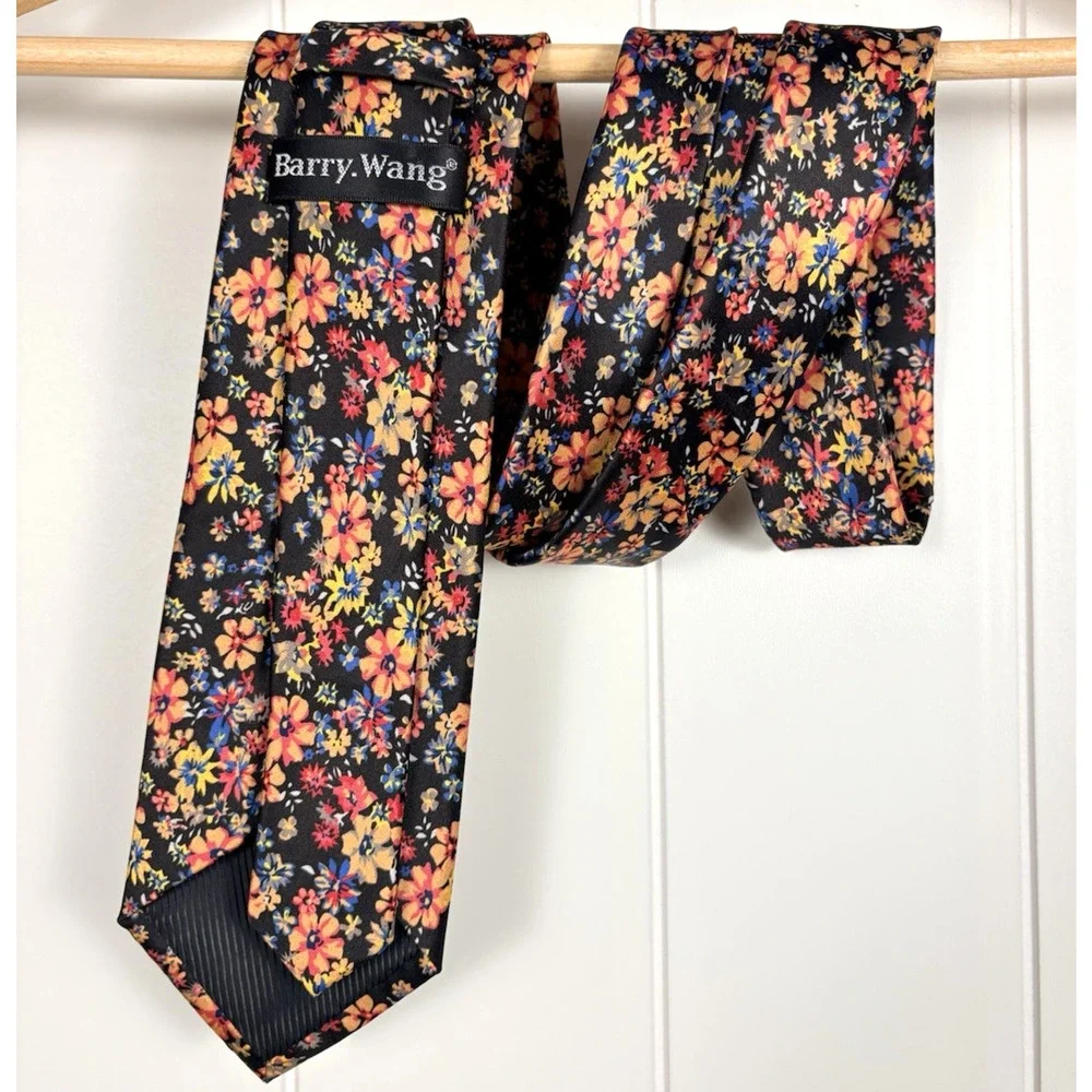 Barry Wang 100% Silk Black Floral Mens Tie Hand Tailored Italy Wedding 60